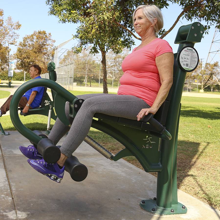 Adjustable Leg Extension & Curl